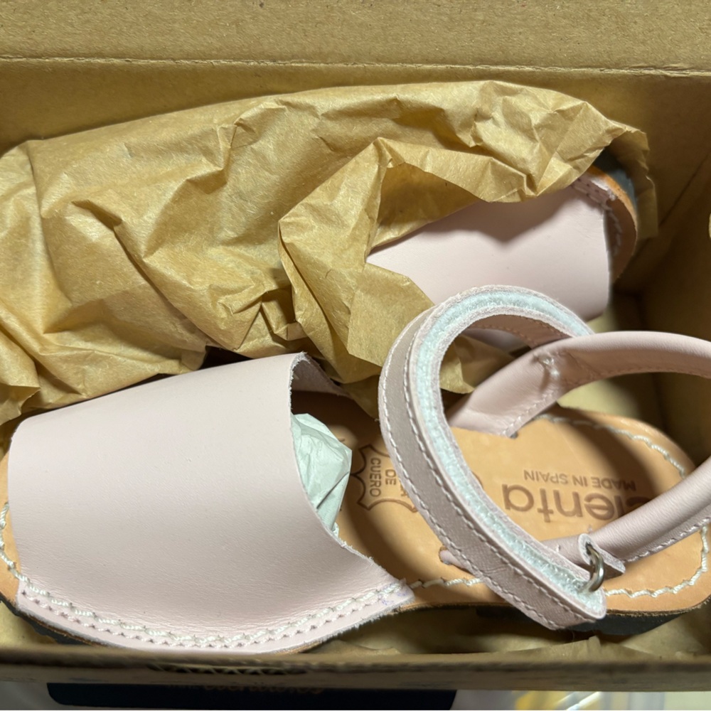 Cienta Pink Napa Sandals